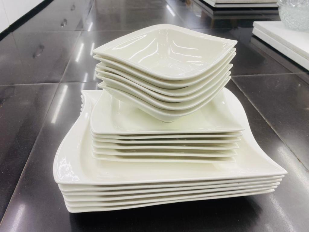 Montana Executive Dinner Set 18 pcs